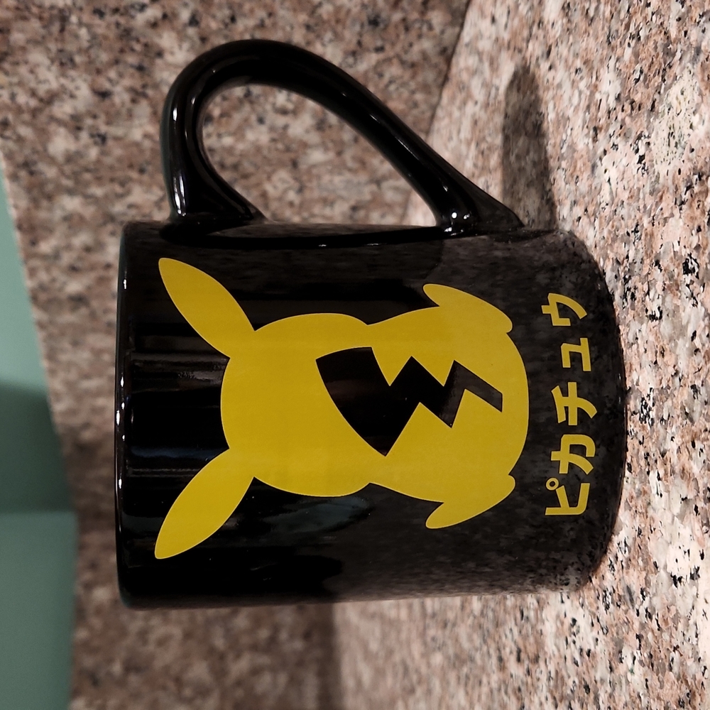 🆕️ Pokemon Pikachu Silhouette Mug, 14oz